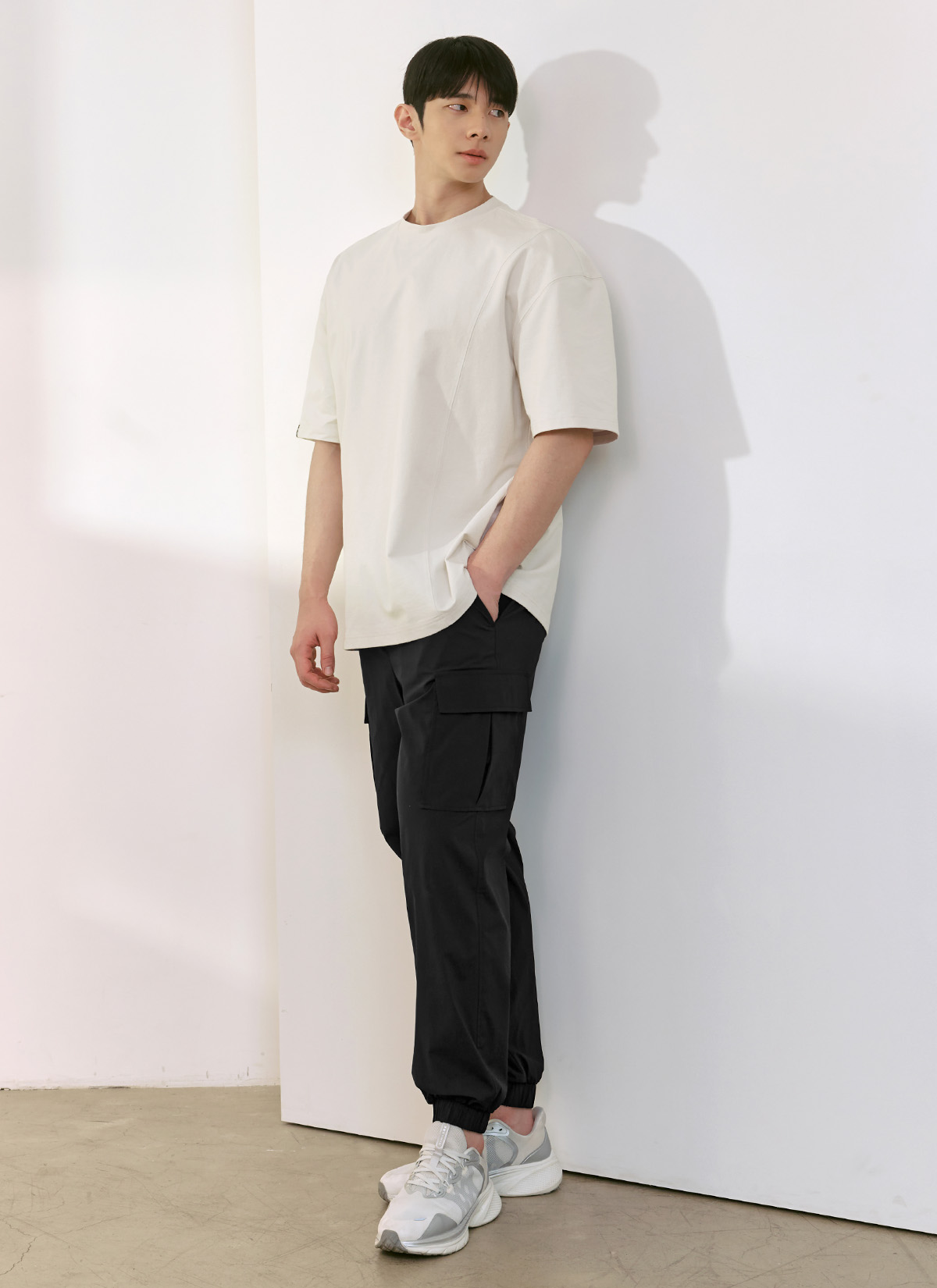 엘라스틱 루즈핏 카고 조거팬츠 상세 이미지 2