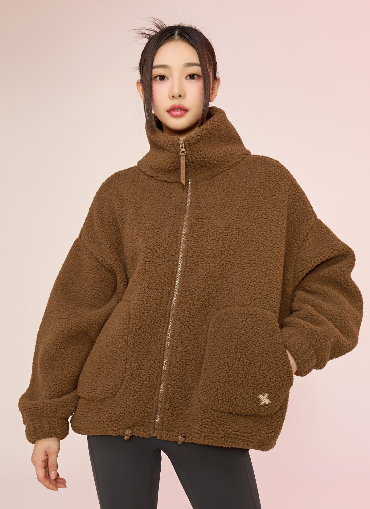 쉐르파 하이넥 점퍼 라이언 상세 이미지 4