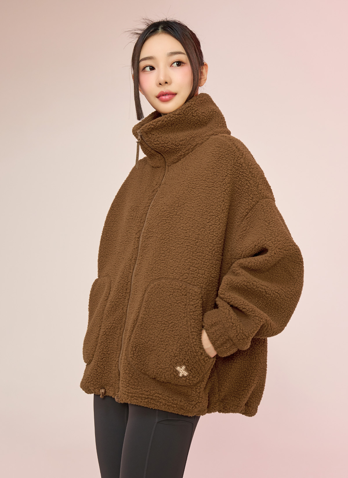 쉐르파 하이넥 점퍼 라이언 상세 이미지 5