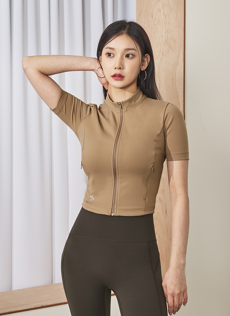 슬림핏 크롭 반팔 집업자켓 상세 이미지 36